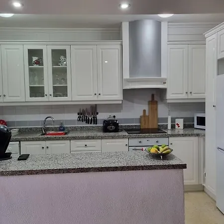 Holiday home Fabulous 3 Bedroom Townhouse Located Within Martin